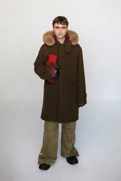 Look 18
